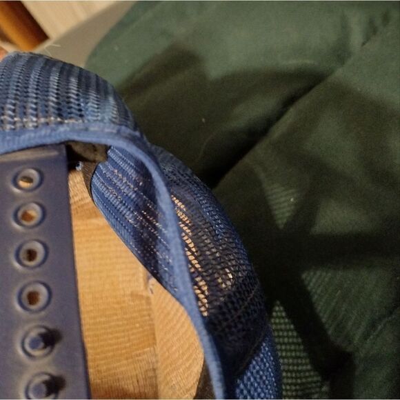 Vintage Smith and Wesson truckers cap - Picture 4 of 6